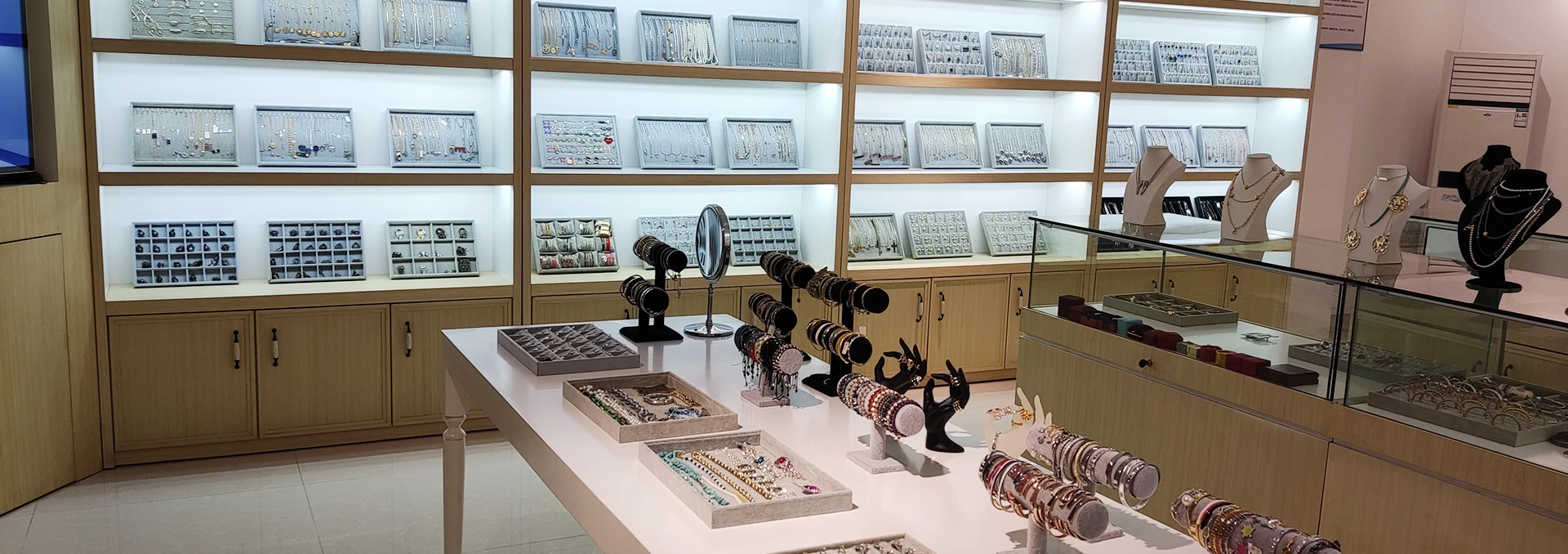 F&aacute;brica de joyer&iacute;a y artesan&iacute;a de Guangzhou Changxing