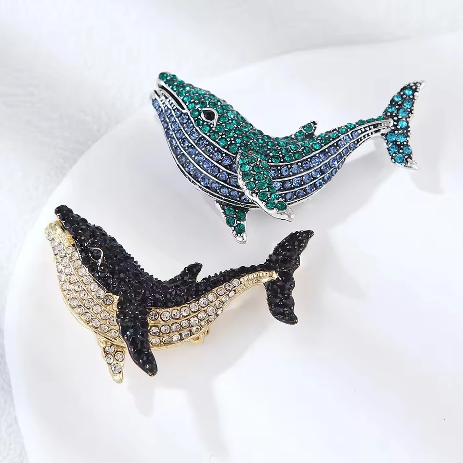 Joyer&iacute;a personalizada OEM, broche de moda con diamantes en forma de mariposa para hombres y mujeres