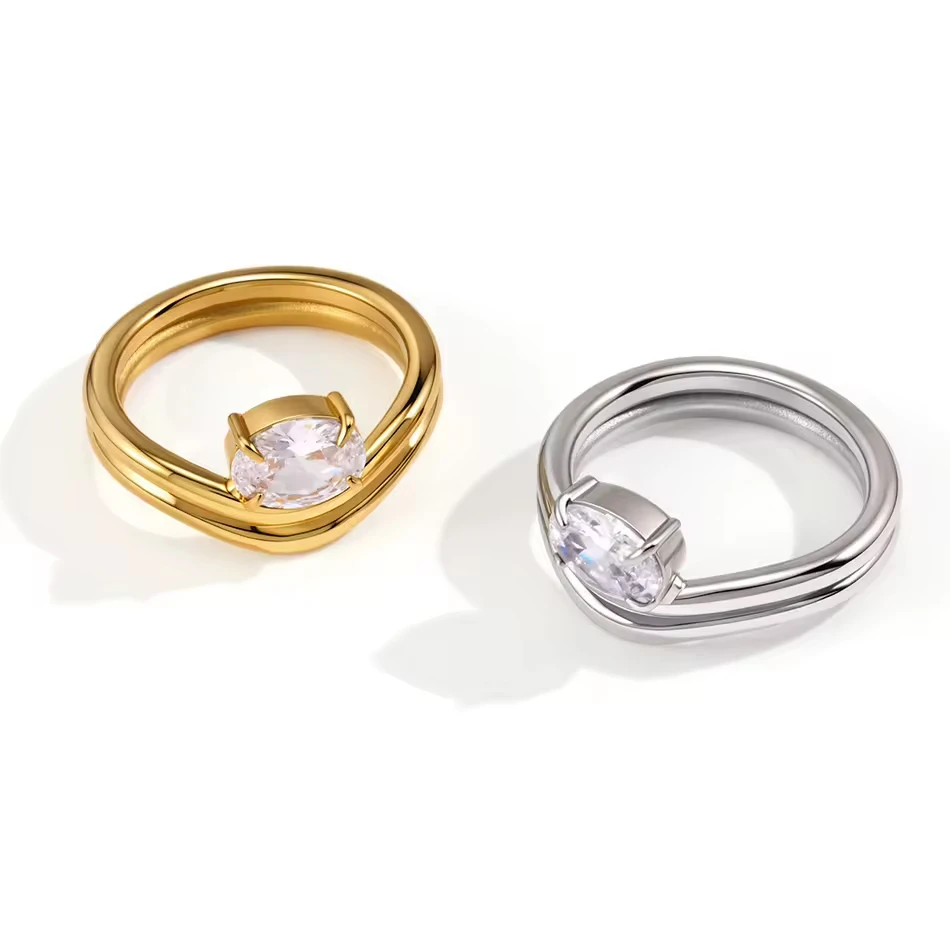 Anillo ondulado de doble capa de acero inoxidable con joyer&iacute;a personalizada OEM para mujer, elegante